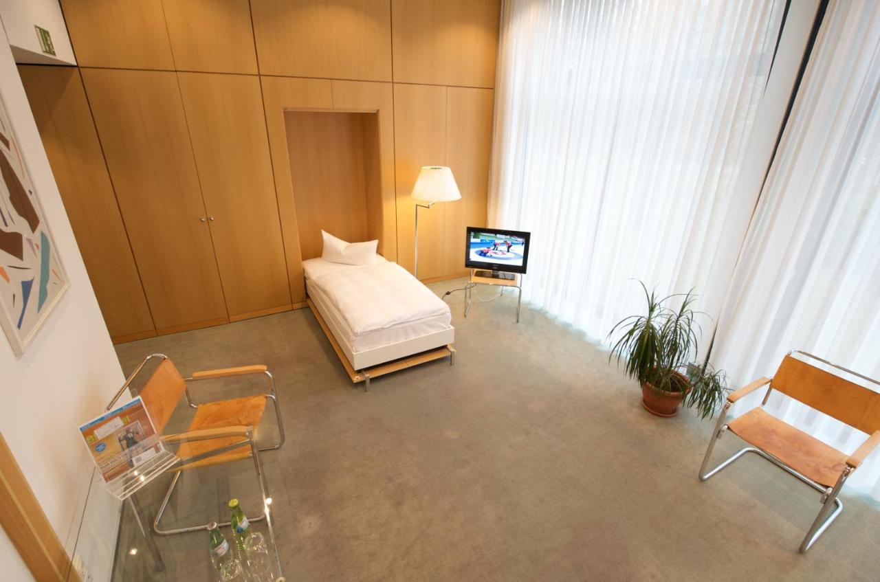 Holiday Inn Berlin City-West By Ihg Exterior foto